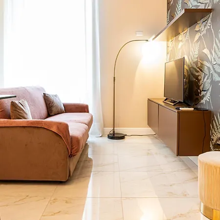 아파트 Luxury Sant'ambrogio *