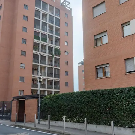 Metropolitan Gonin * Milano