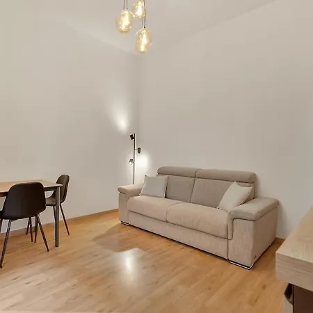 Porta Venezia - Elegant Downtown