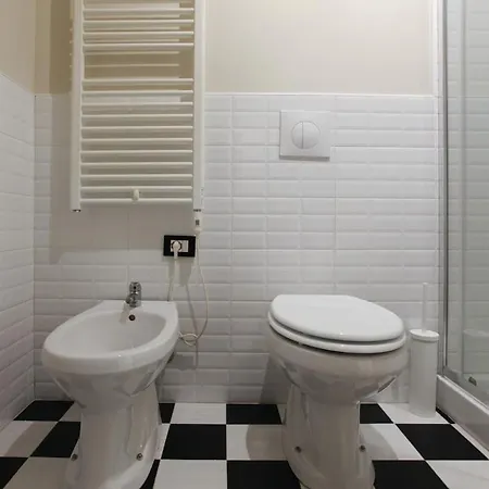 Station Spacious 2br Flat 公寓 *