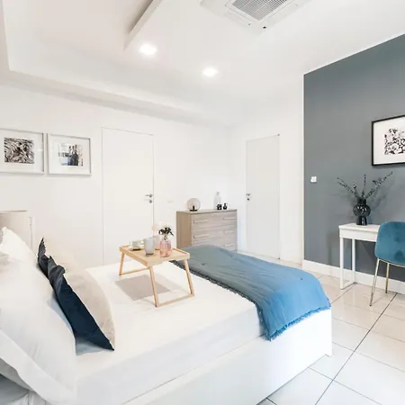 Easylife - Elegante E Rifinito Vista Duomo In Piazza San Babila Appartamento *