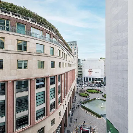 Easylife - Elegante E Rifinito Vista Duomo In Piazza San Babila *