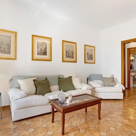 Casa Mari *