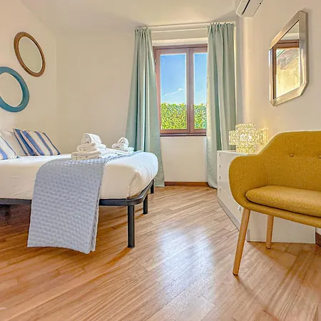 Corelli - Parking And Exclusive Garden Villa Mailand