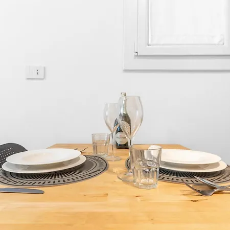 Nd13 - Loreto - Duomo - - Comfortable - Apartament Mediolan