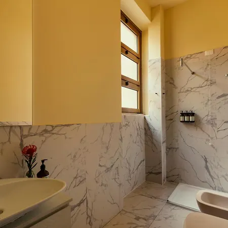 Bob W Ticinese 4* Milán