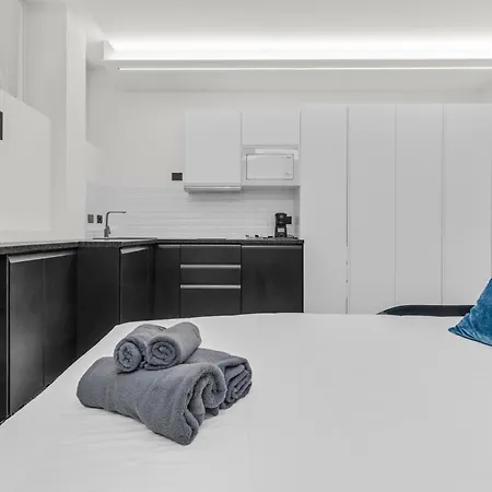 Pab60 -crescenzago-luxury Blue House