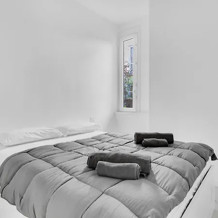 Апартаменты Cre9 -loreto - Duomo- - Modern - *