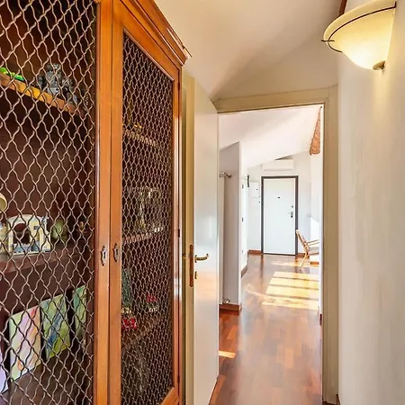 Appartamento Station 10 Min Private Terrace Skyview 6 Pax