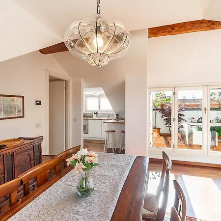 Station 10 Min Private Terrace Skyview 6 Pax Milano