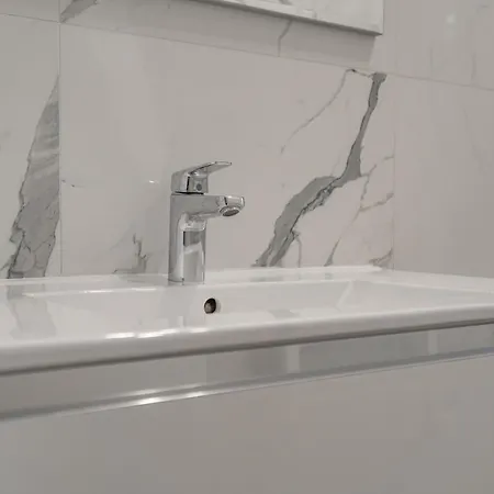 Ray 5 San Siro Apartmán