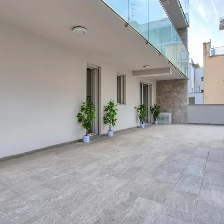 דירה Just Urban - Modern 1-br Flat With 90 Sqm Terrace - M4 Tolstoj