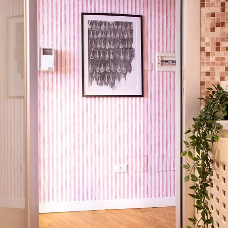 Duomo 500 Mt - Between Art And Design With Wi-fi Milan