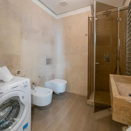 Italstay - Bollo Flat - 5 Min To Duomo Milão