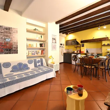 Open Space In Porta Venezia *