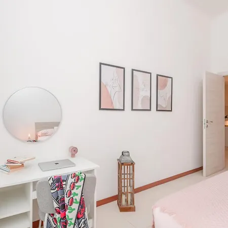 דירה The House In The Architects' Hub