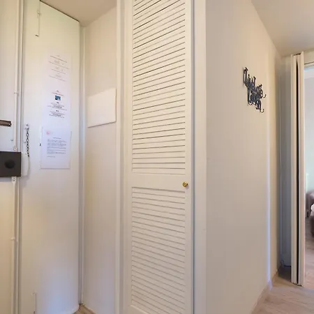 Mila Pinaroli Apartment