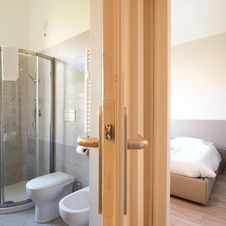 Mila Pinaroli Apartment *