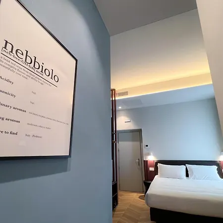 Rossovino Boutique 3*