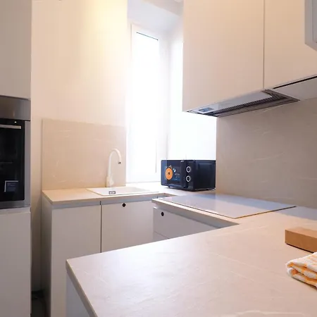Mila Pinaroli Apartment Milan