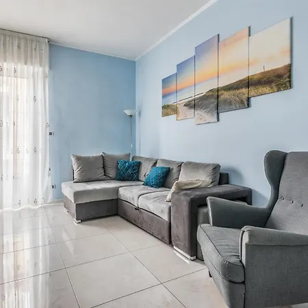 Apartment New Via Sismondi Irccs 4 Pax Wi-fi