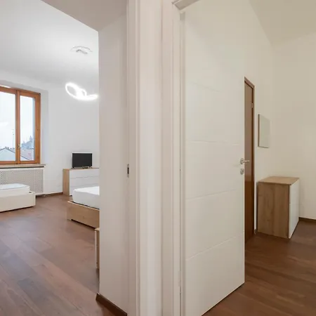I-host - Cesarotti 2 * Milano