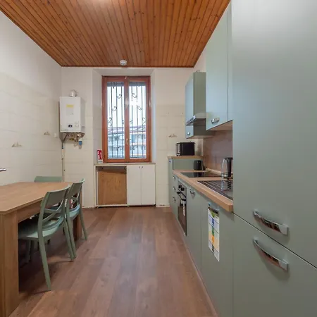 I-host - Cesarotti 2 Appartamento