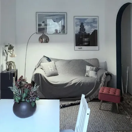 Apartment Arts At Duomo Milan