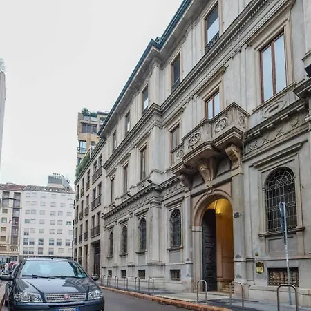 Lägenhet Arts At Missori Milano