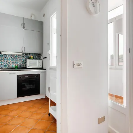 Deltico; 4 Guests In Washington Area * Milaan