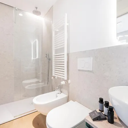 Easylife Apartment *