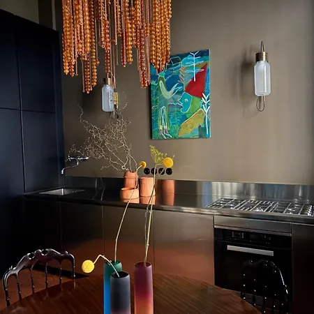 Elegant 1920s Apartment, Refined & Милан