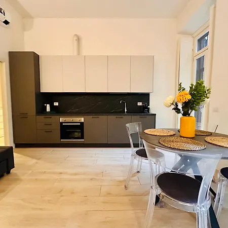 Con Giardino Privato Appartement