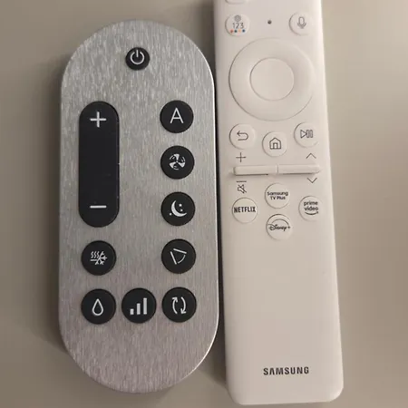 Bene شقة ميلان