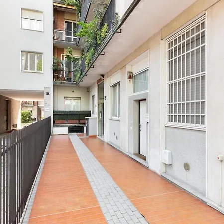 Sweet Tortona District *