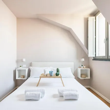 Apartment Beautiful In Chinatown And Sempione *