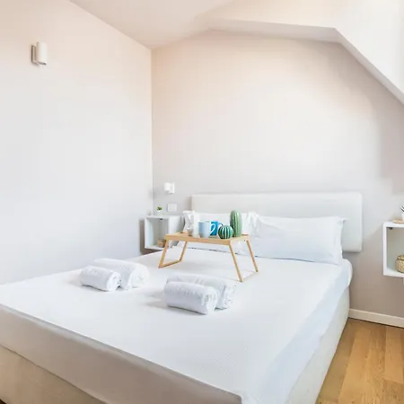 Apartment Beautiful In Chinatown And Sempione Milan