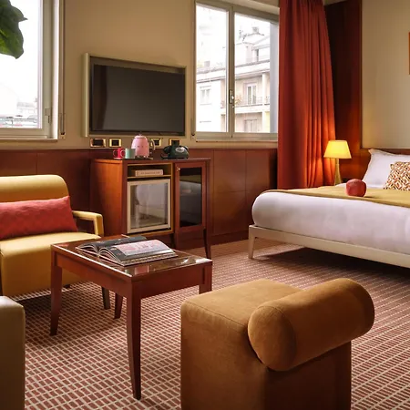 Max Brown Missori, Part Of Sircle Collection 米兰