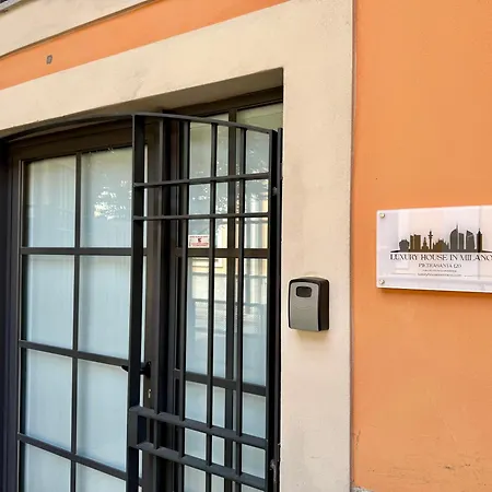 Luxury House In Pietrasanta 120 Mq Lägenhet
