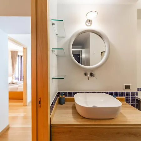 Youhosty - Arco Della Pace * 밀라노