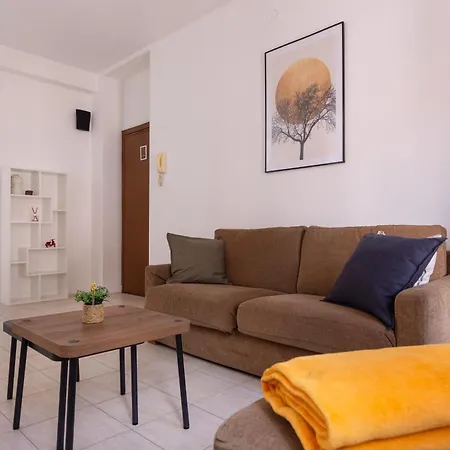 The Golden Floor - New Bright Apartment Milan