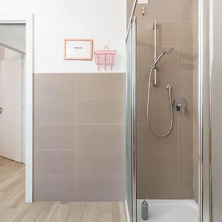 Historic Center-navigli Private Terrace 4 Pax Wifi Milánó