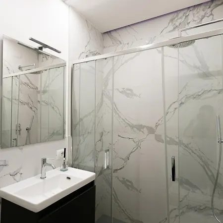 Smart 10 Minutes Duomo By Metro Apartmán