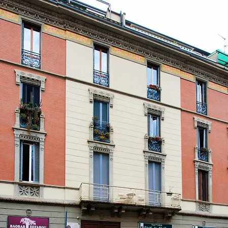 Domusmi Tadino 48 Station Milan