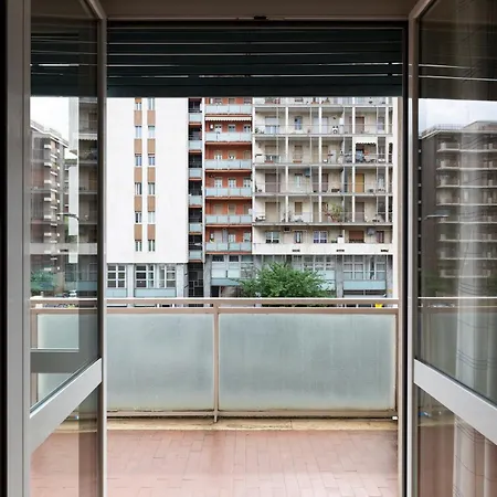 Feels Like * Милан