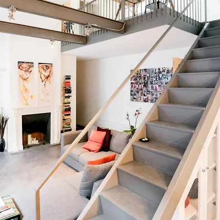 Welkhom Bocconi Loft 2bdr And 2bth 아파트 밀라노