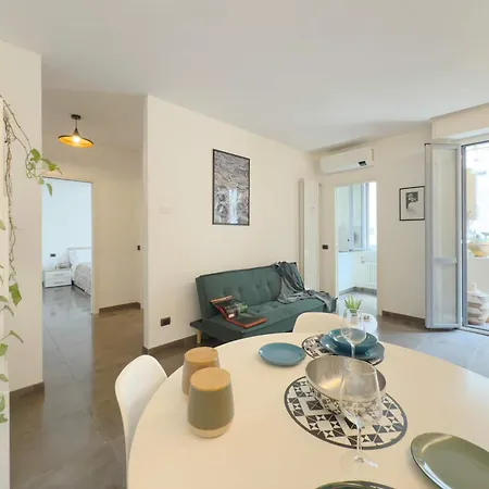 Casa Luca Center & Flat With Sunny Terrace Milan