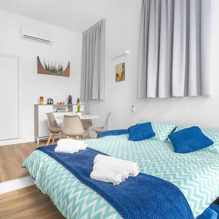 Duomo-navigli-porta Romana Gramuglihouse With Free Parking Appartement Milan