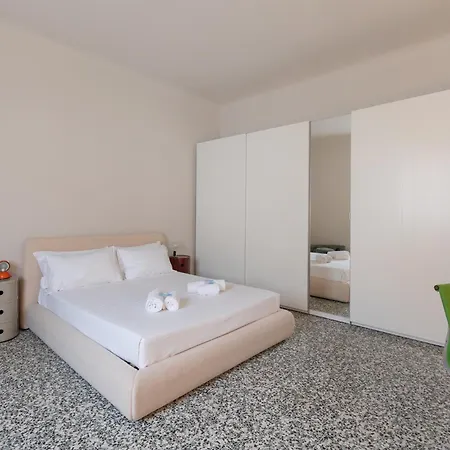 Apartman Newly Renovated Two-room *