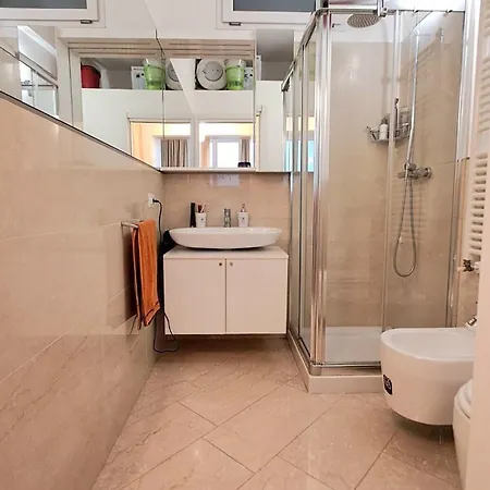 Modern And Cozy In Darsena Area *